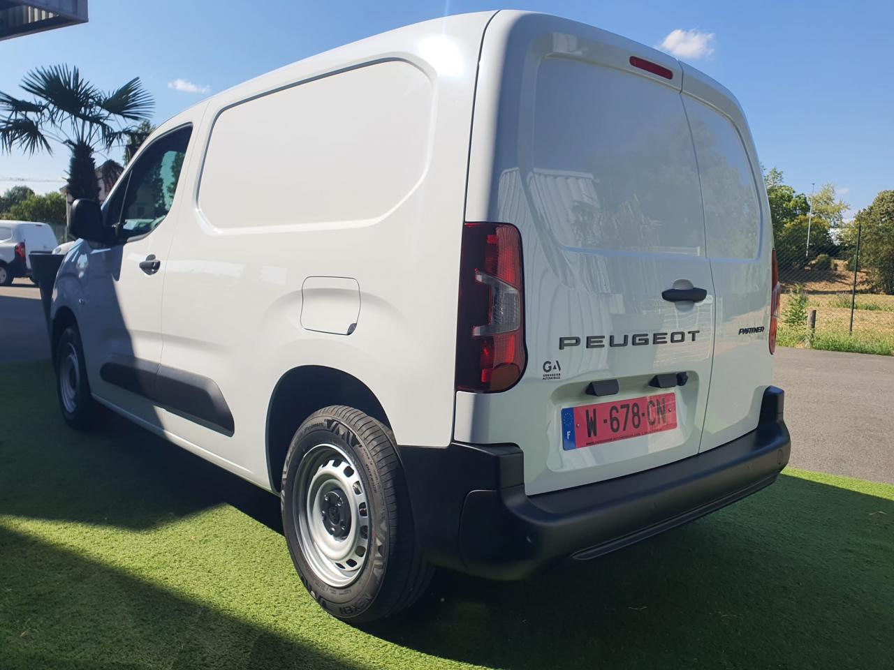 PEUGEOT PARTNER M 650KG 1.5 BlueHDi S&S - 100  III FOURGON Fourgon M PHASE 2