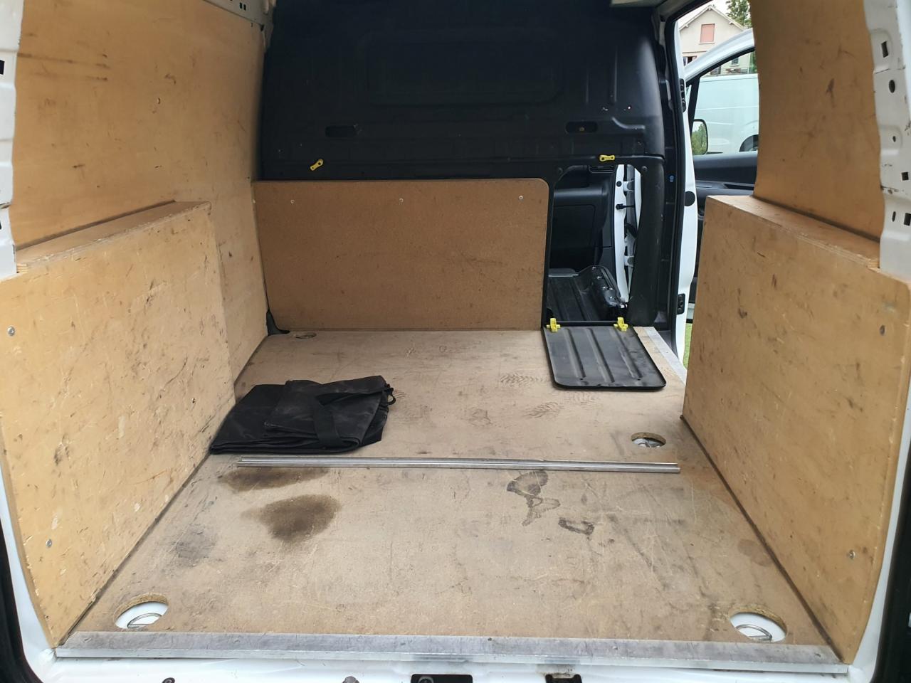 PEUGEOT PARTNER 650KG 1.5 BlueHDi S&S - 100  III  Asphalt  3 PL