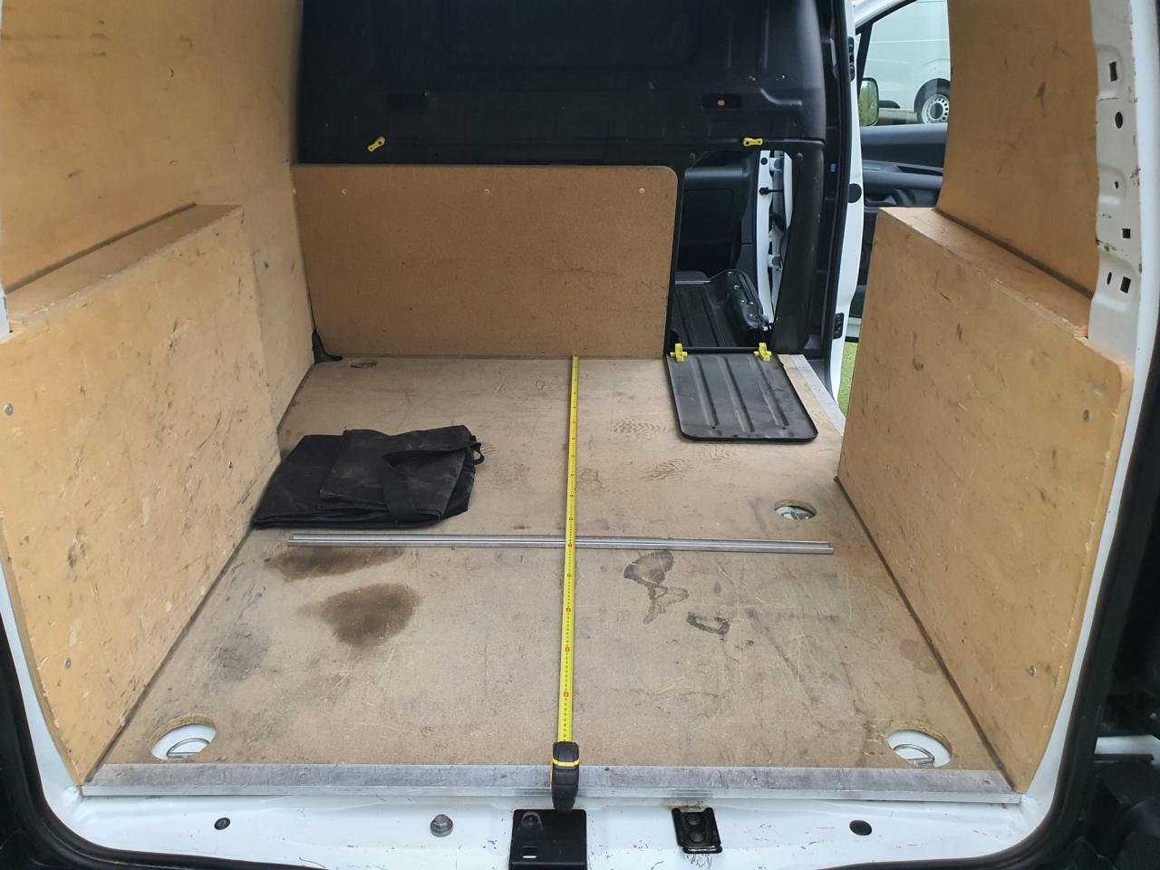 PEUGEOT PARTNER 650KG 1.5 BlueHDi S&S - 100  III  Asphalt  3 PL