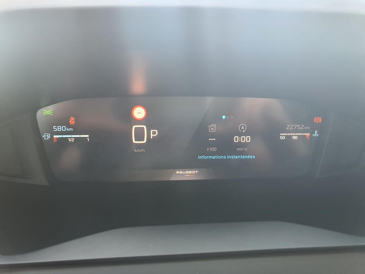 PEUGEOT 2008 1.5 BlueHDi S&S - 130 - BV EAT8  II Allure PHASE 2