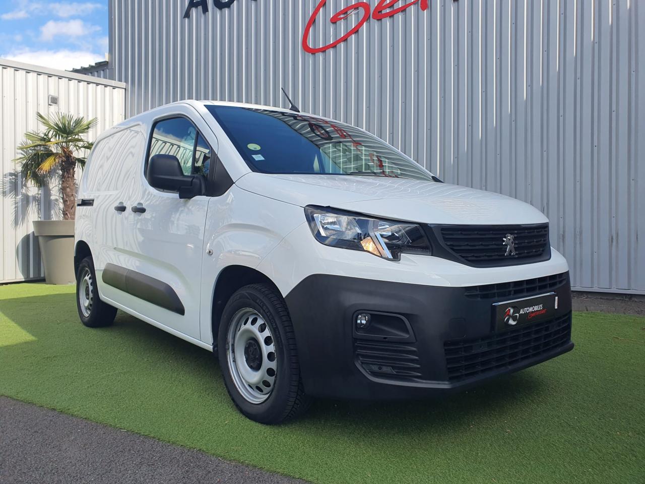 PEUGEOT PARTNER Standard 650KG 1.5 BlueHDi S&S - 100  III Asphalt 3 PL