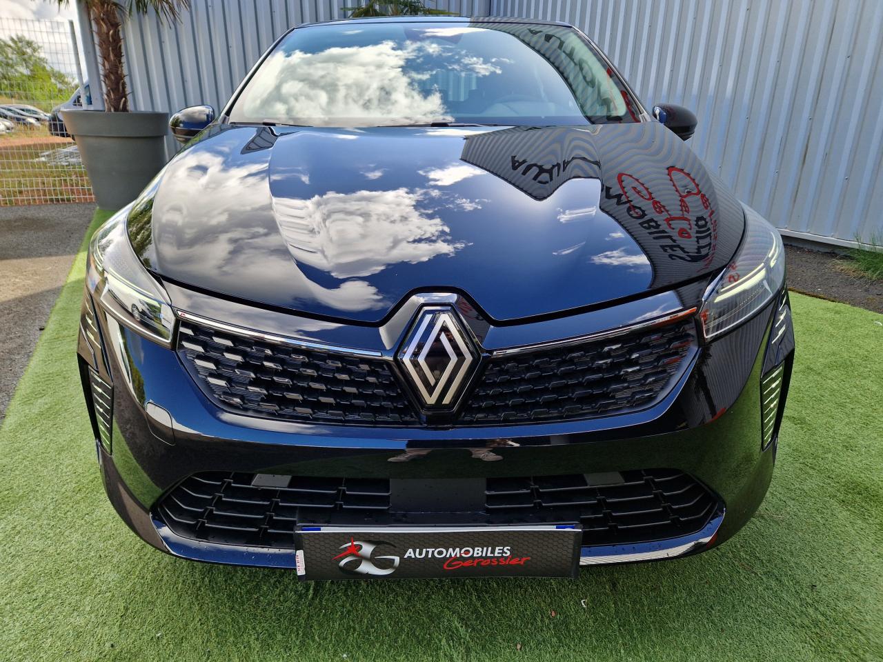RENAULT CLIO 1.5 Blue dCi - 100 V BERLINE Evolution PHASE 2