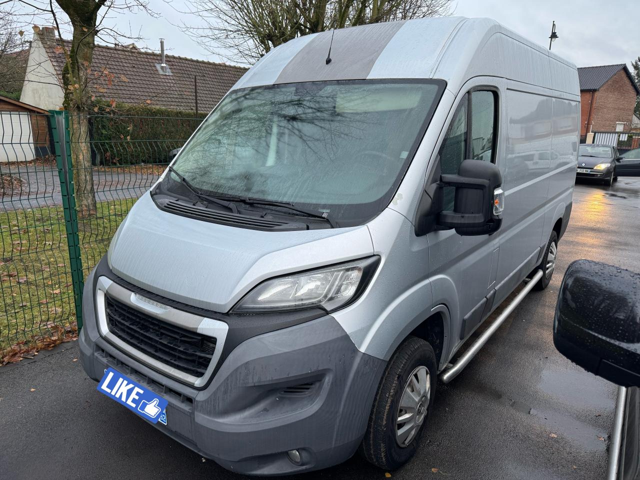 PEUGEOT BOXER