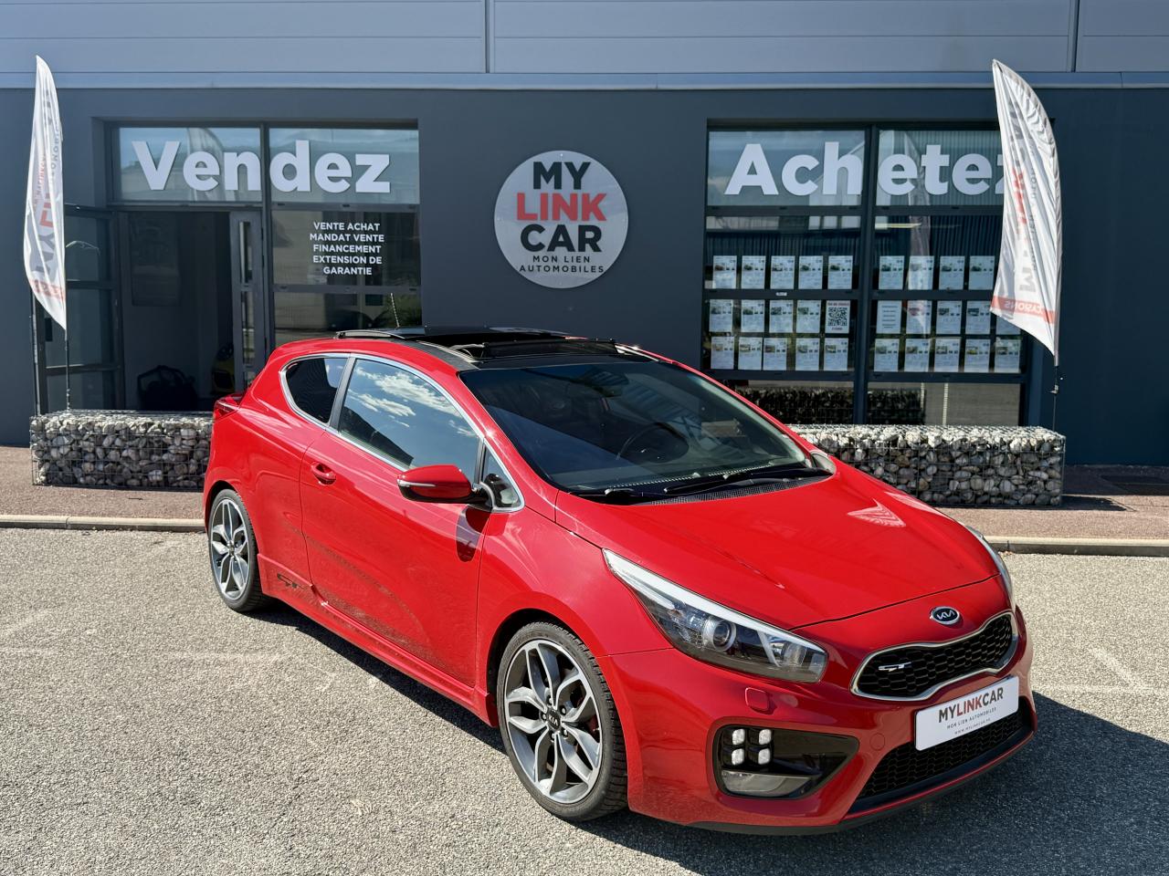 KIA CEED ProGT 1.6 T-GDi 204 cv PHASE 2 line