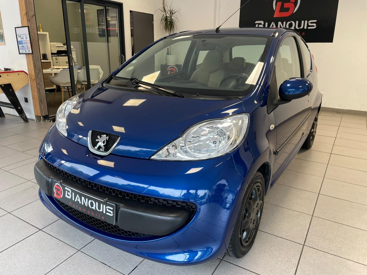 PEUGEOT 107