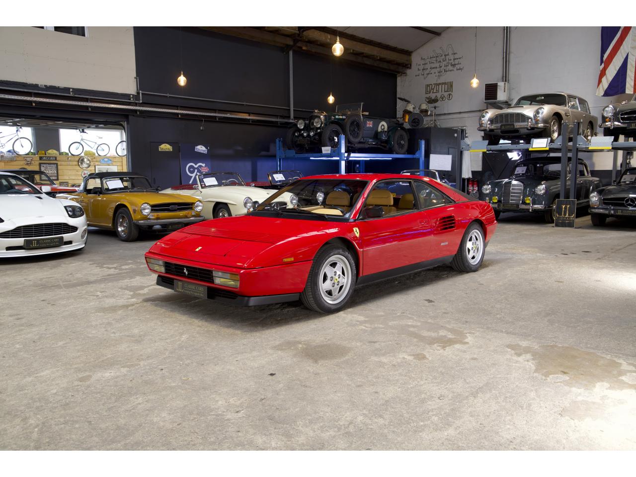 FERRARI MONDIAL T