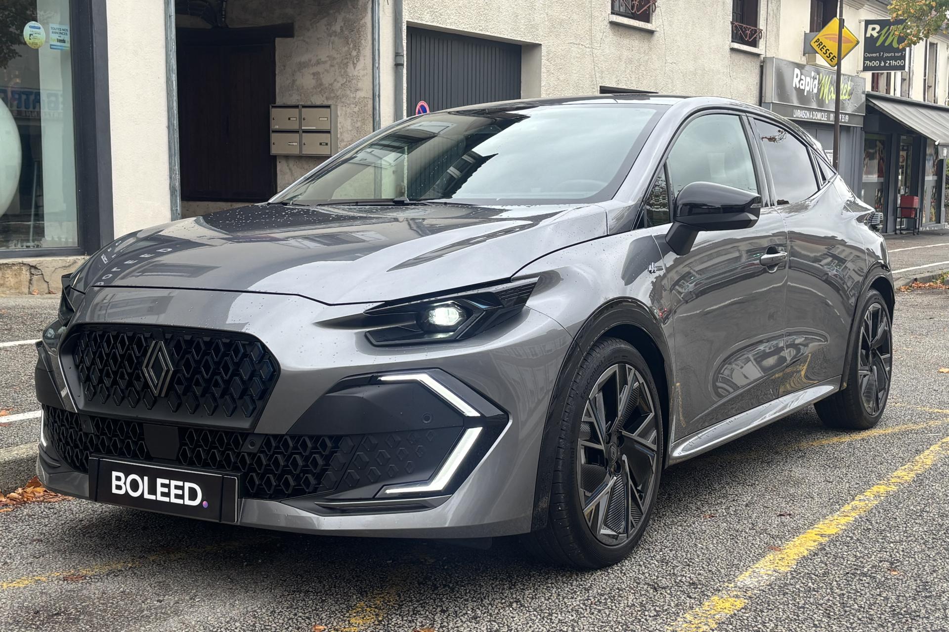 RENAULT CLIO