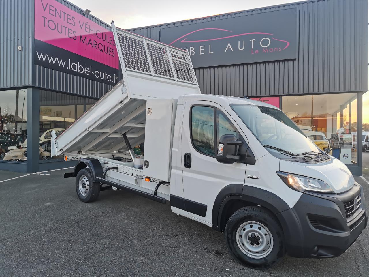 FIAT DUCATO Maxi 3.5 L 2.2 - 140- Heavy Duty S&S  III BENNE CABINE Chassis cabine benne Acier + Coffr