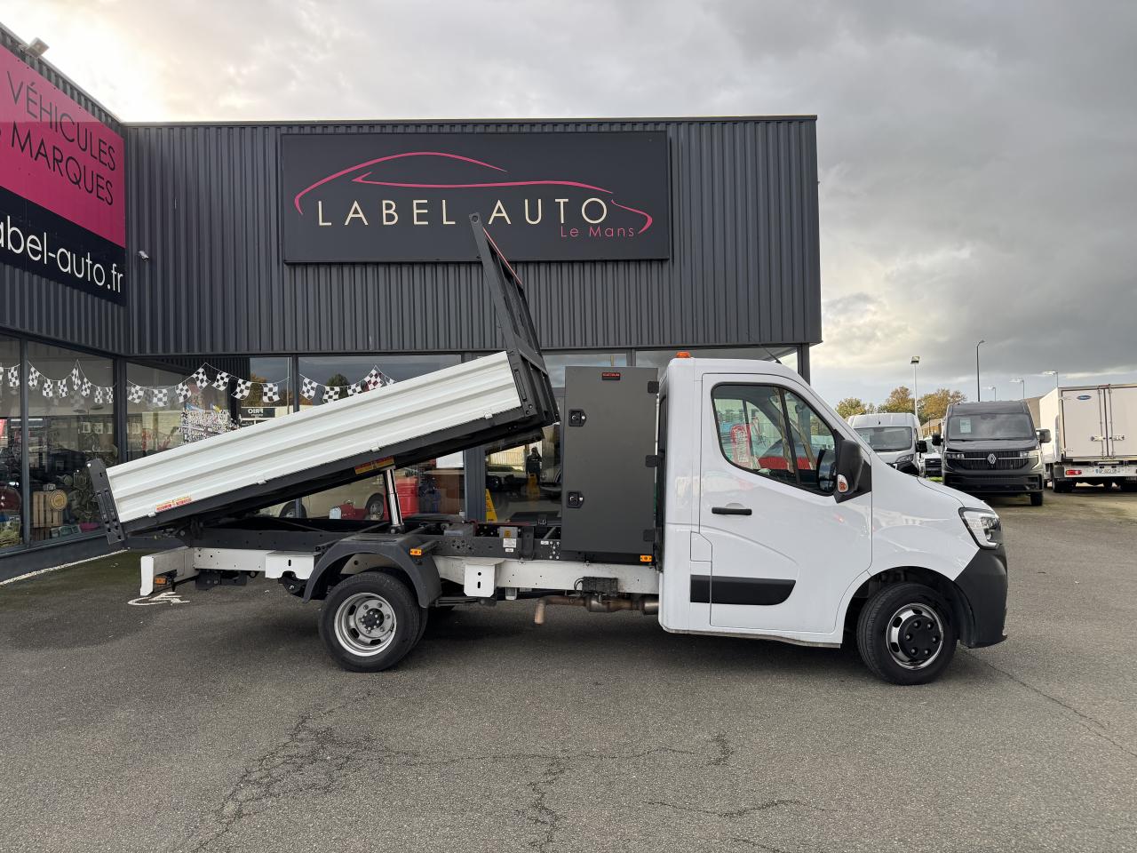 RENAULT MASTER 3T5 BENNE COFFRE RJ 2.3 DCI 130CH PROPULSION