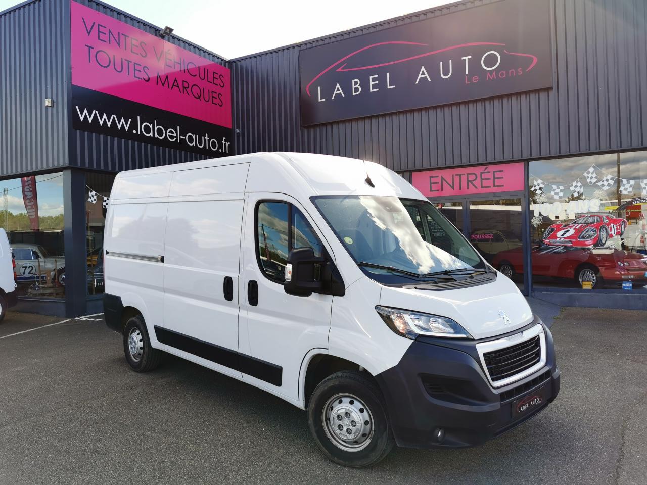 PEUGEOT BOXER
