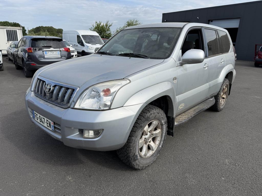 TOYOTA LAND CRUISER