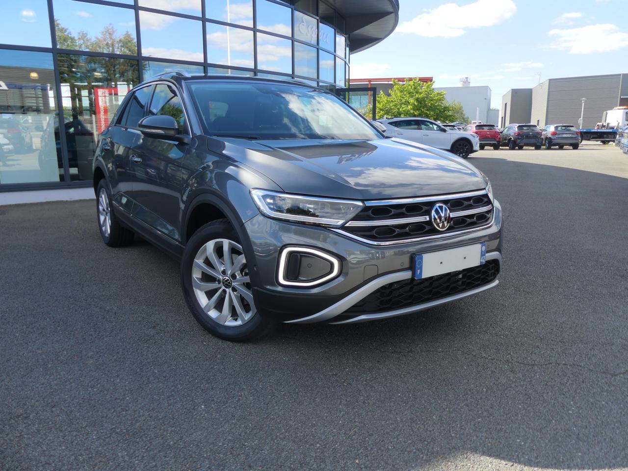 VOLKSWAGEN T-ROC