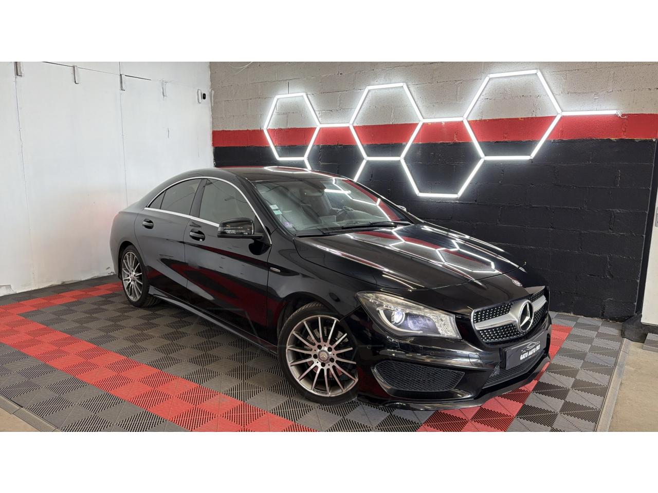 MERCEDES CLA