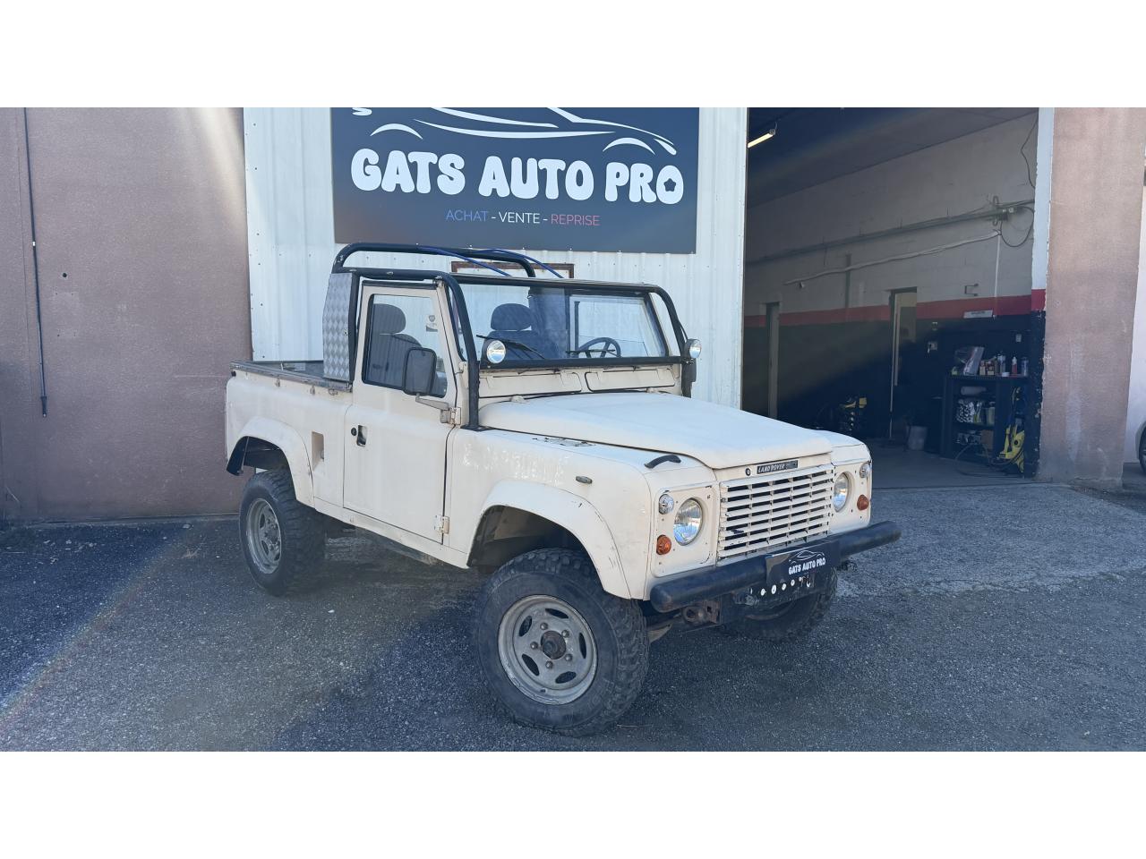 LAND ROVER DEFENDER Land 90 2.5 D Break baché 67cv
