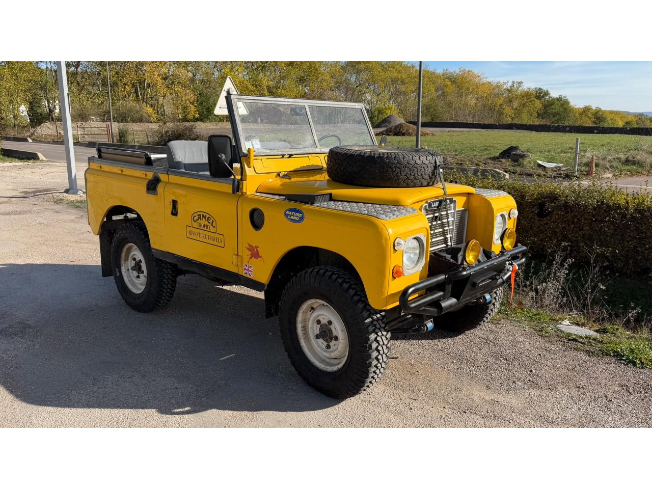 LAND ROVER DEFENDER séries 3 88 - 2.25D - 1981