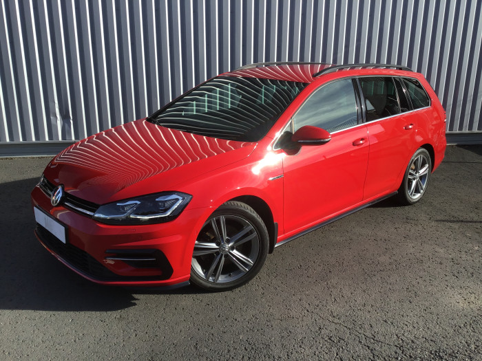 VOLKSWAGEN GOLF SW