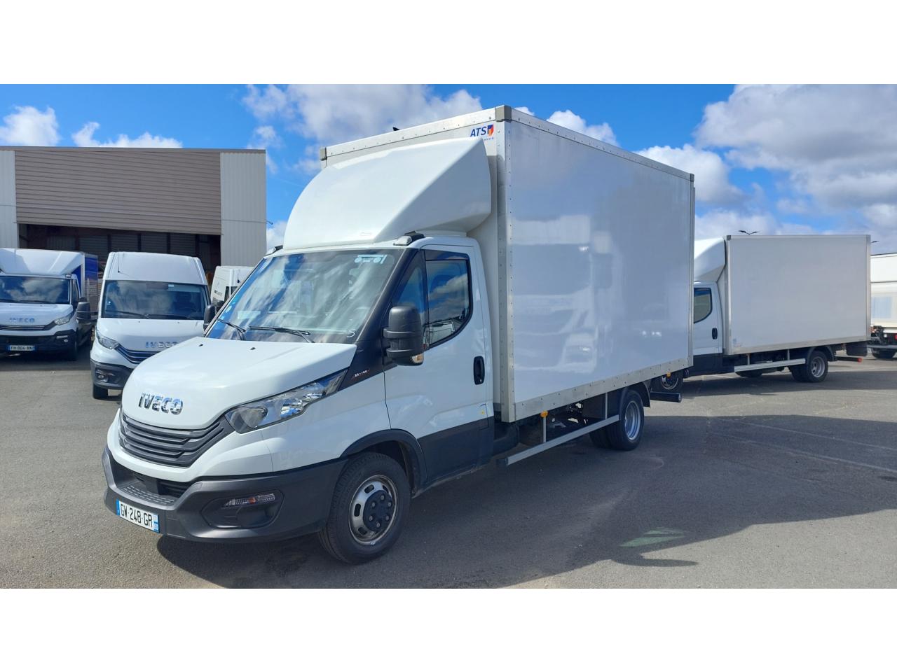 IVECO DAILY 35C16 3L Caisse 20 m3 Hayon élévateur