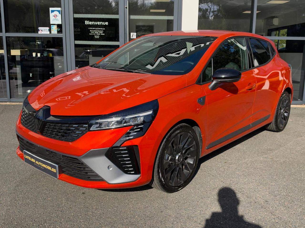 RENAULT CLIO