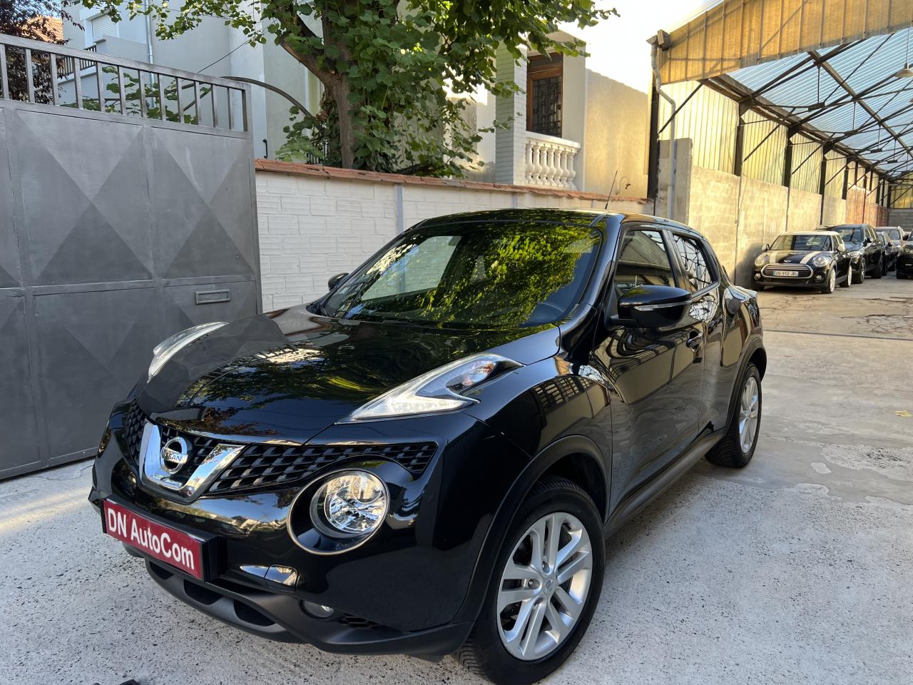 NISSAN JUKE