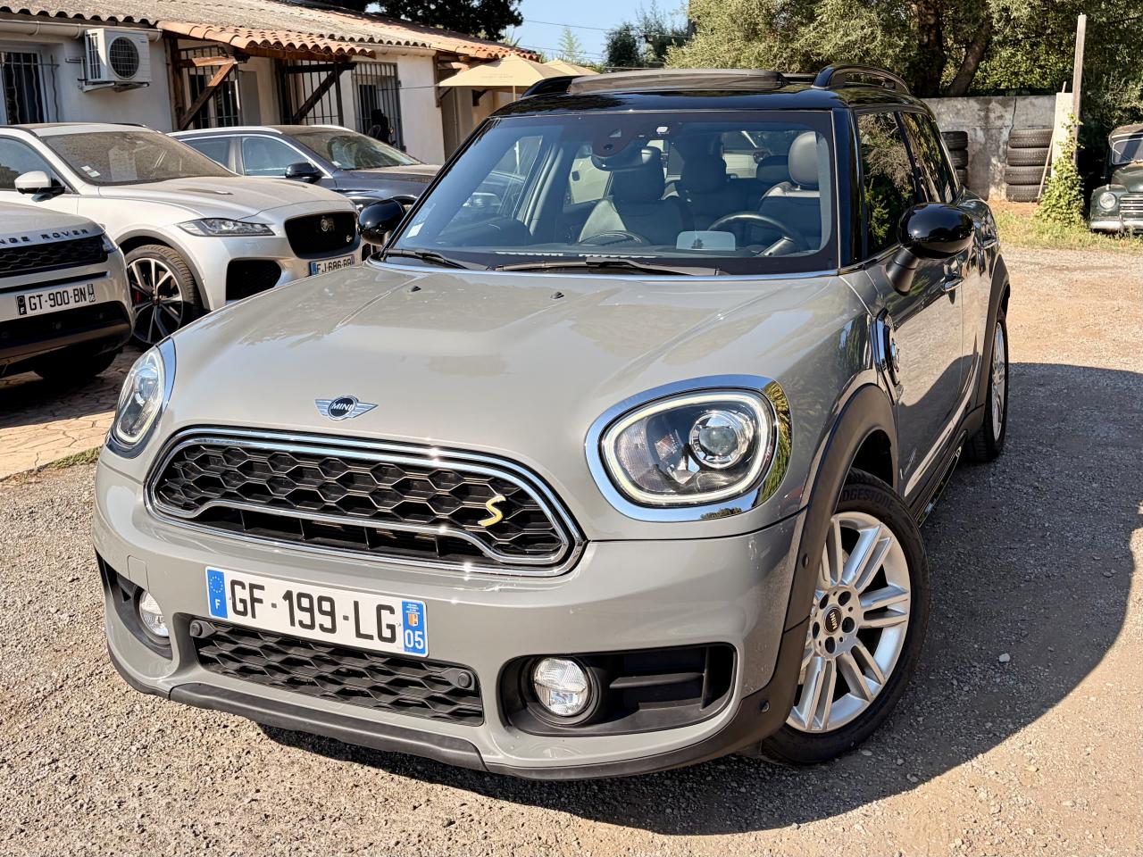 MINI COUNTRYMAN