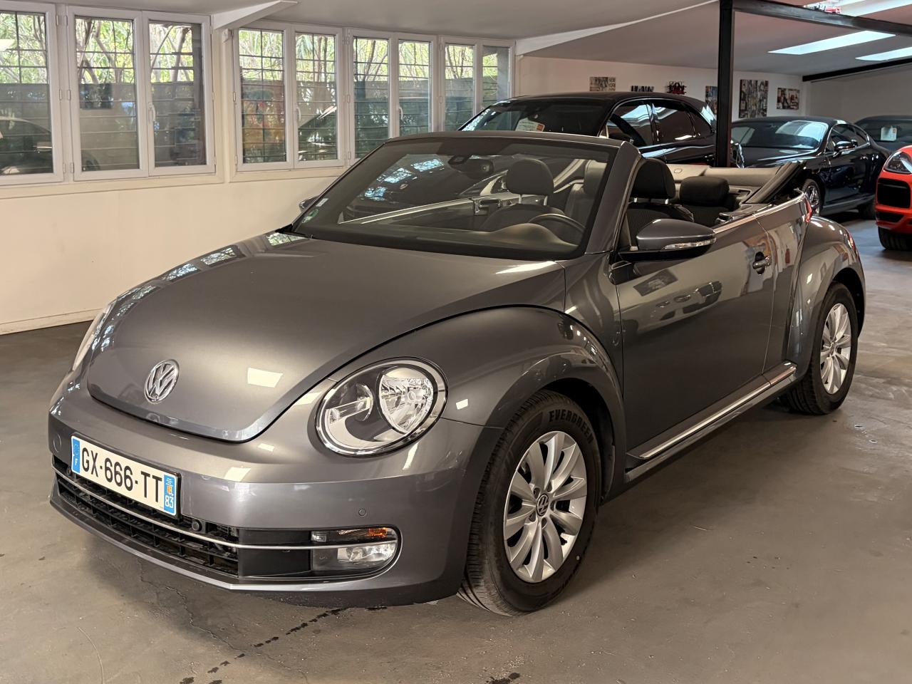 VOLKSWAGEN NOUVELLE COCCINELLE