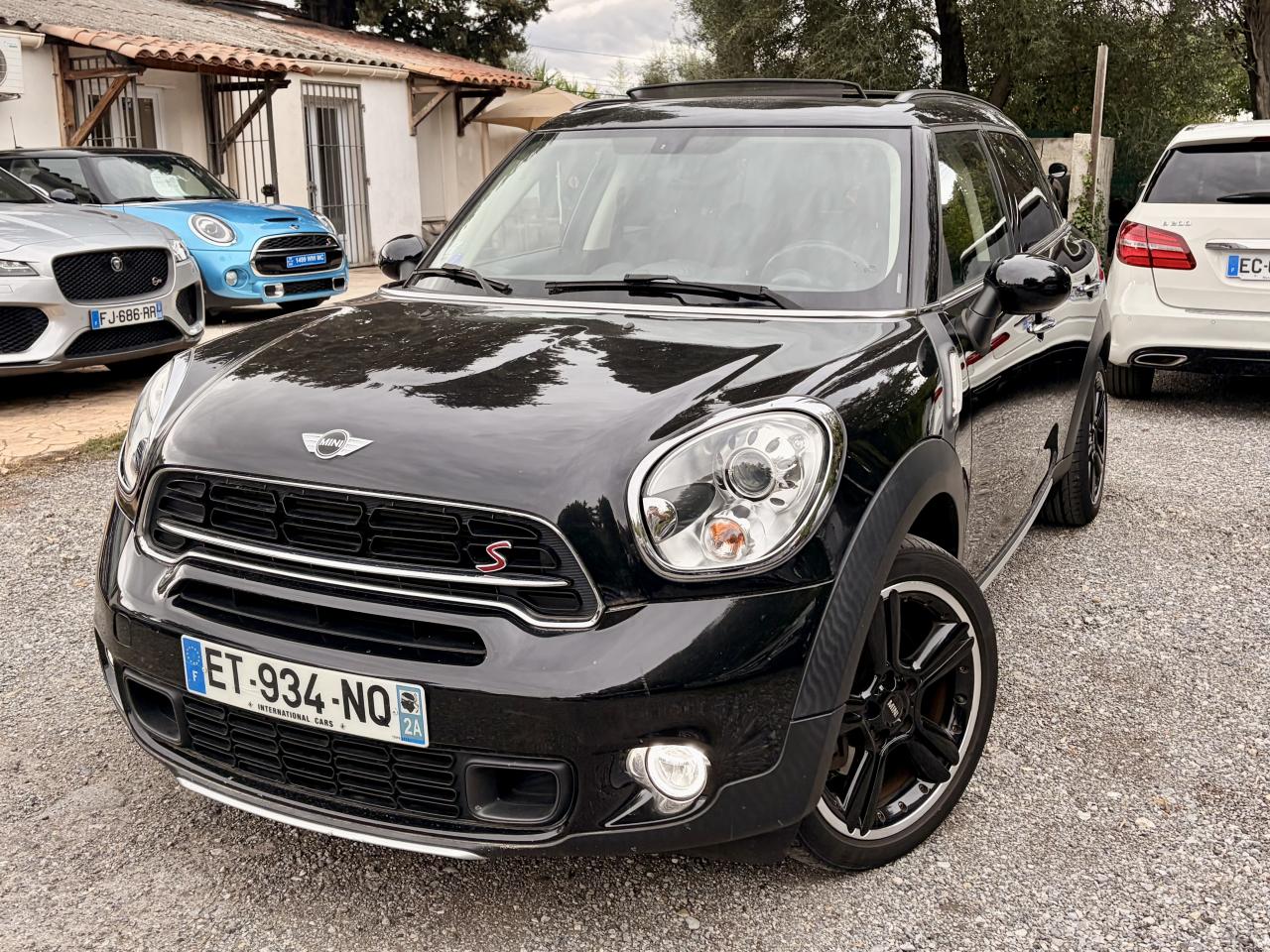 MINI COUNTRYMAN