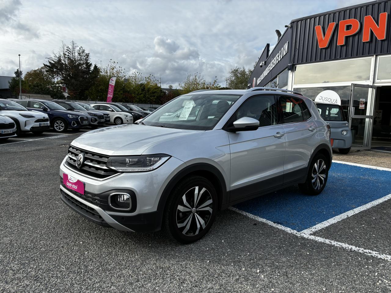 VOLKSWAGEN T-CROSS