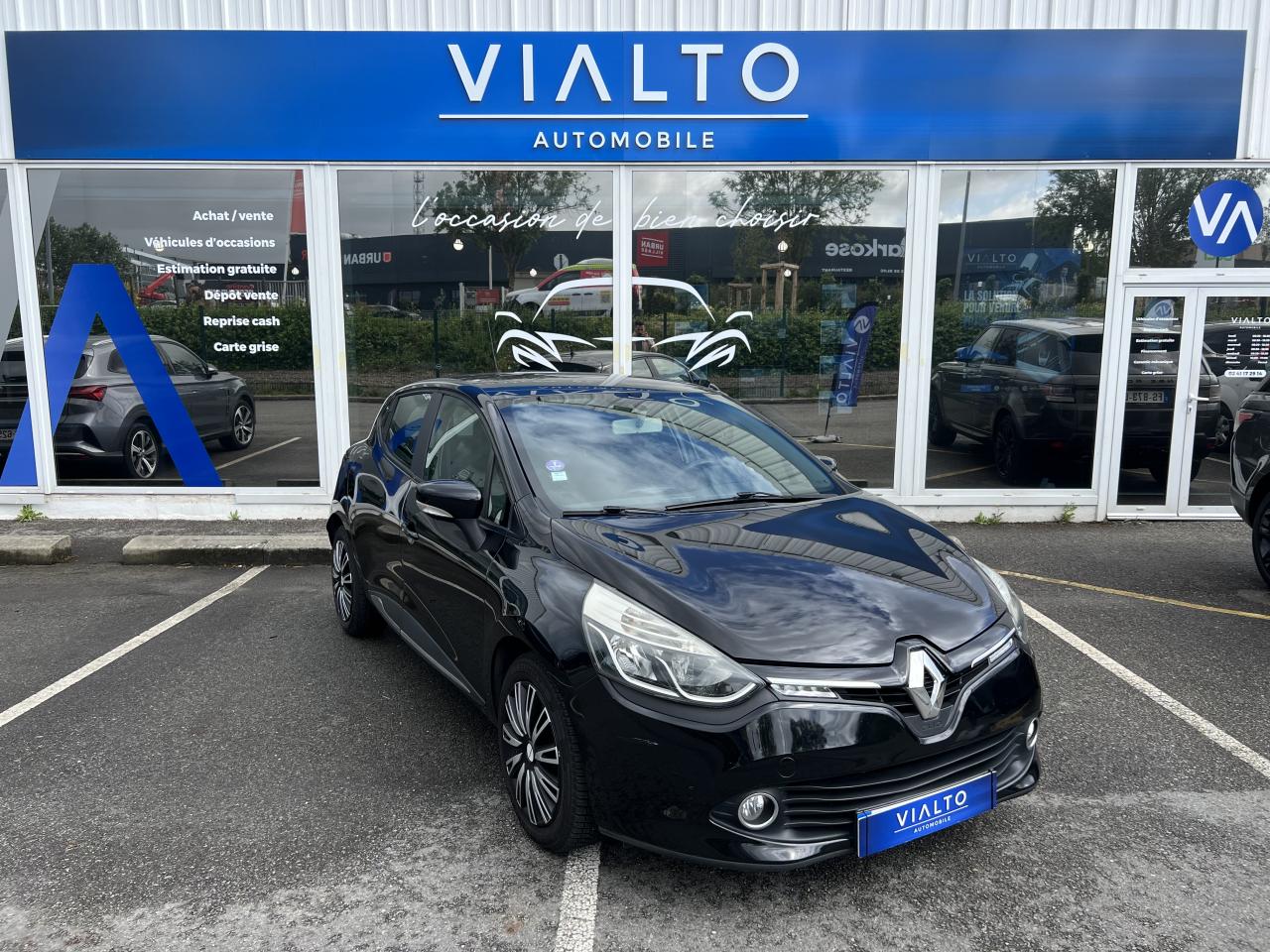 RENAULT CLIO