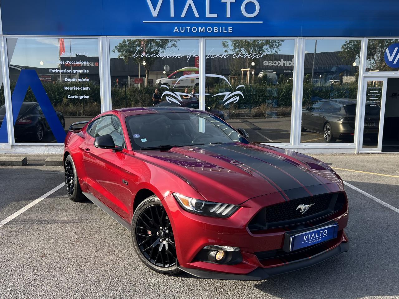 FORD MUSTANG