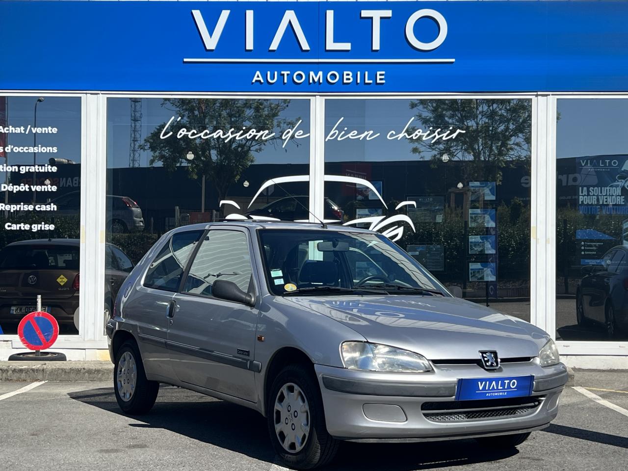 PEUGEOT 106
