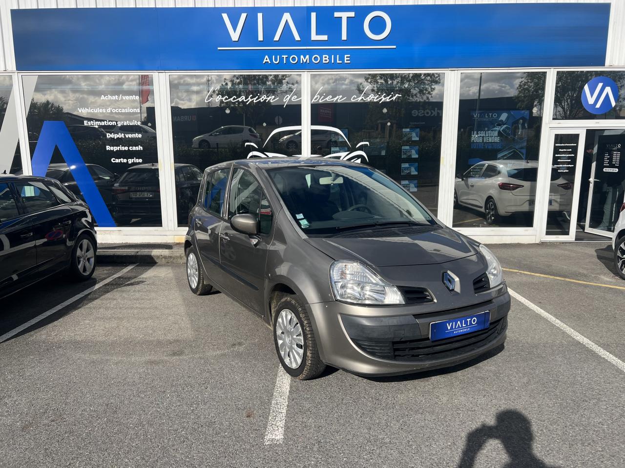 RENAULT MODUS 1.2i 16V - 75cv - PHASE 2 - Suivi complet