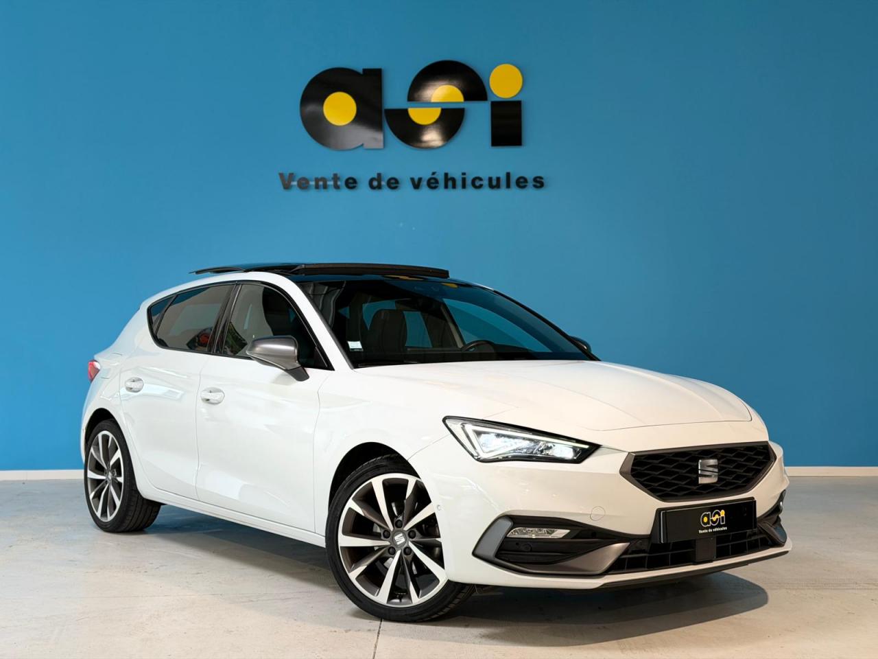 SEAT LEON