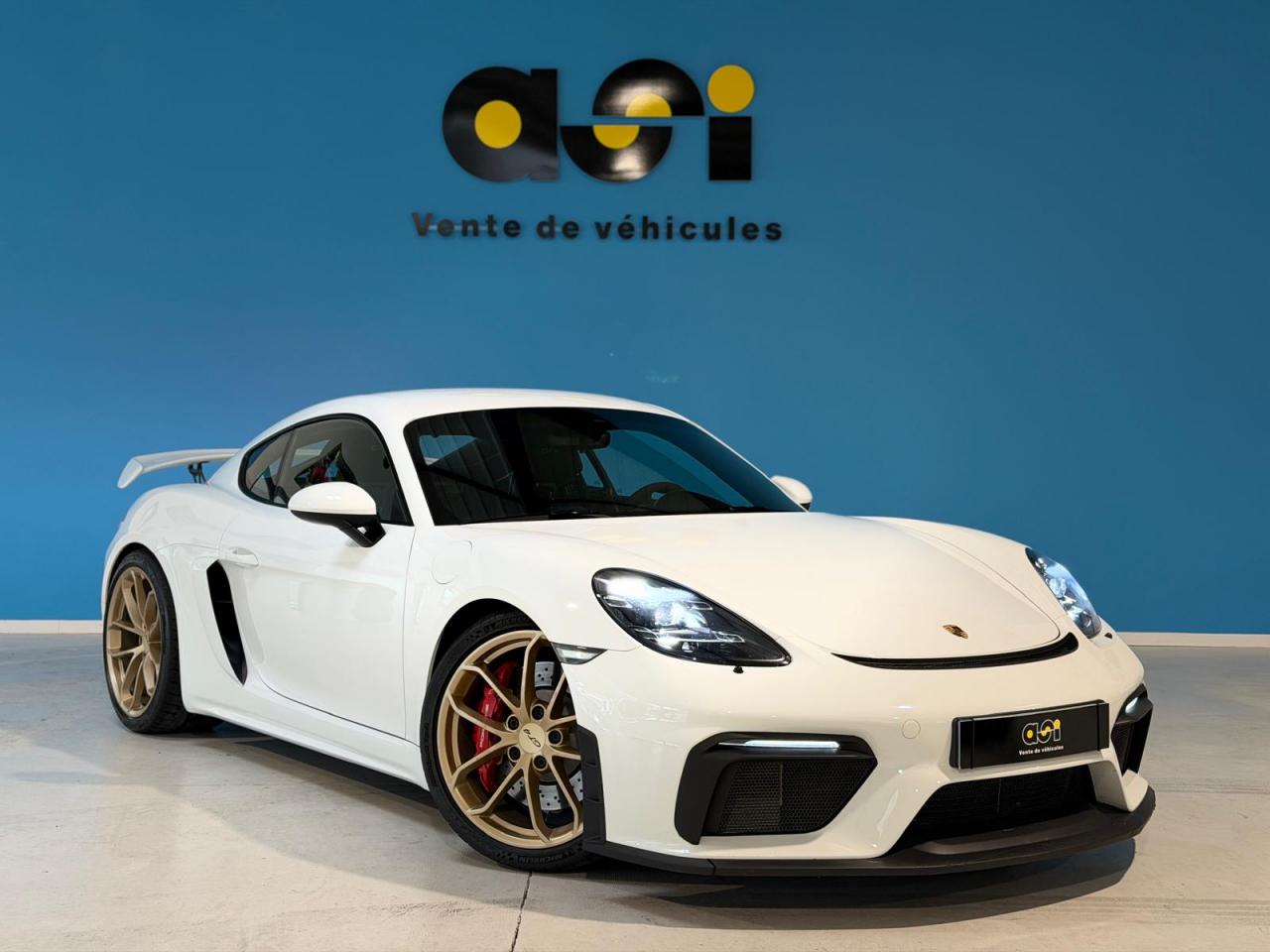 PORSCHE 718 CAYMAN CAYMAN 718 GT4 4.0L 420 BVM