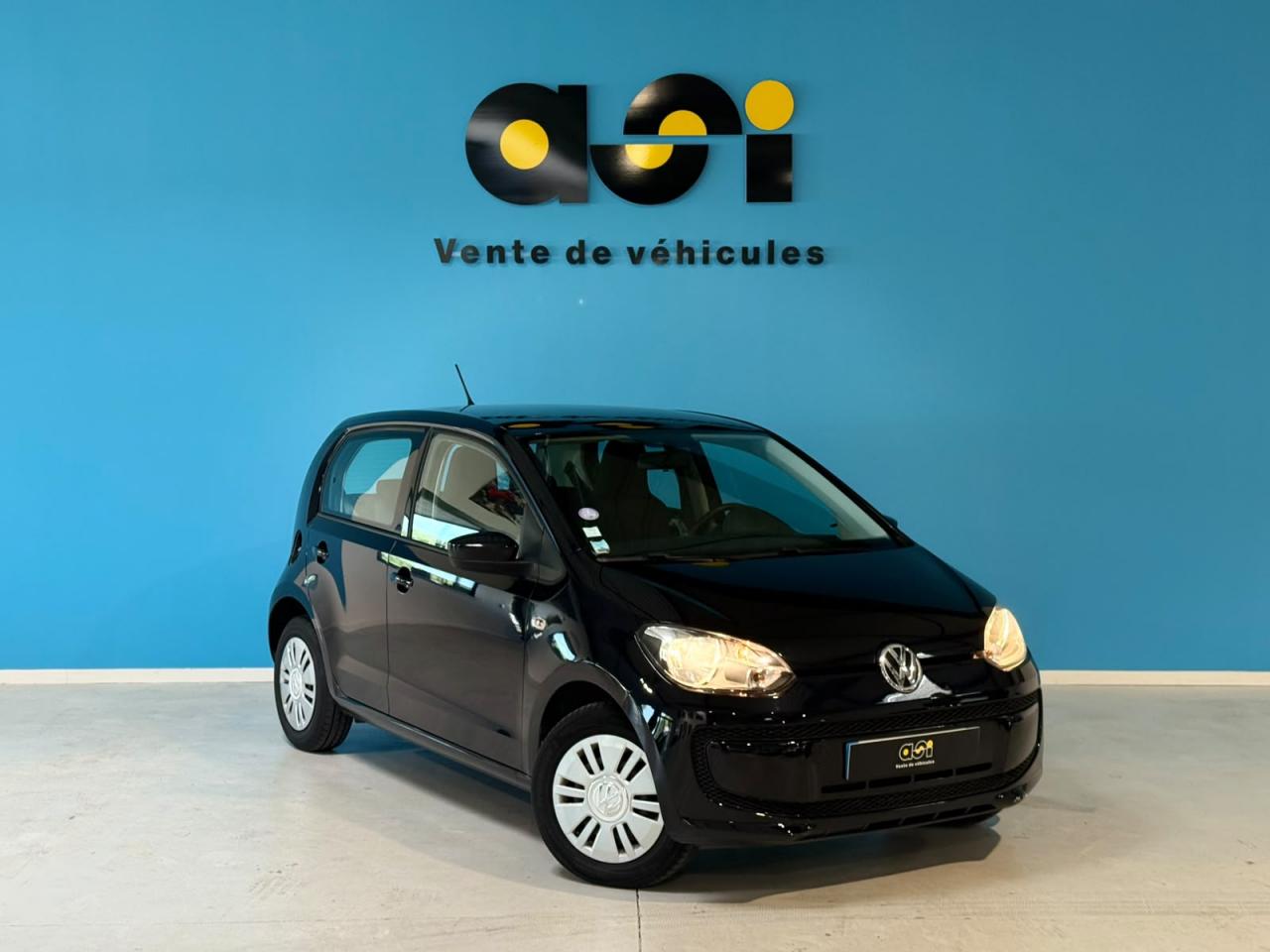 VOLKSWAGEN UP! 1.0i - 75  Cool up!