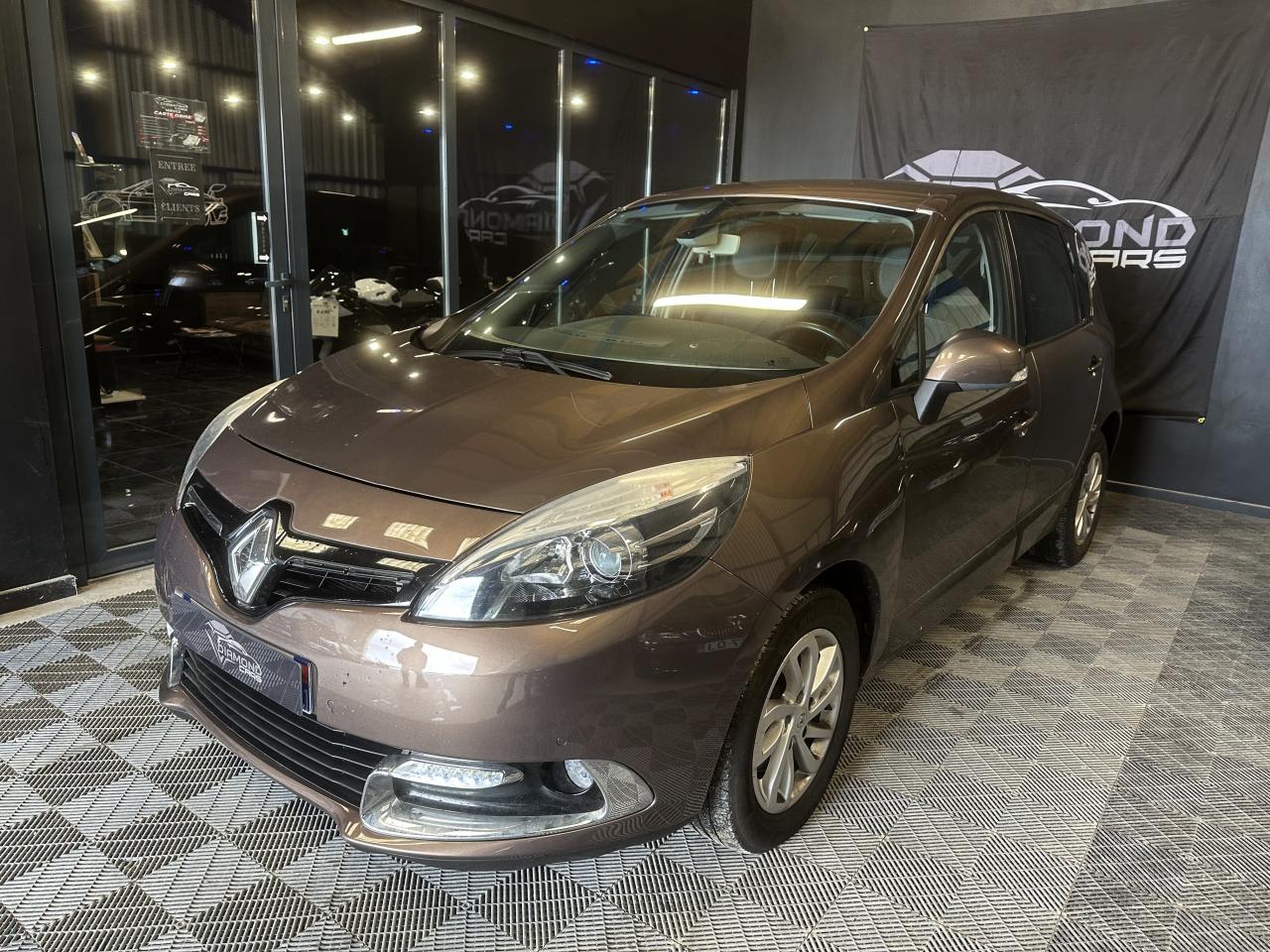 RENAULT SCENIC