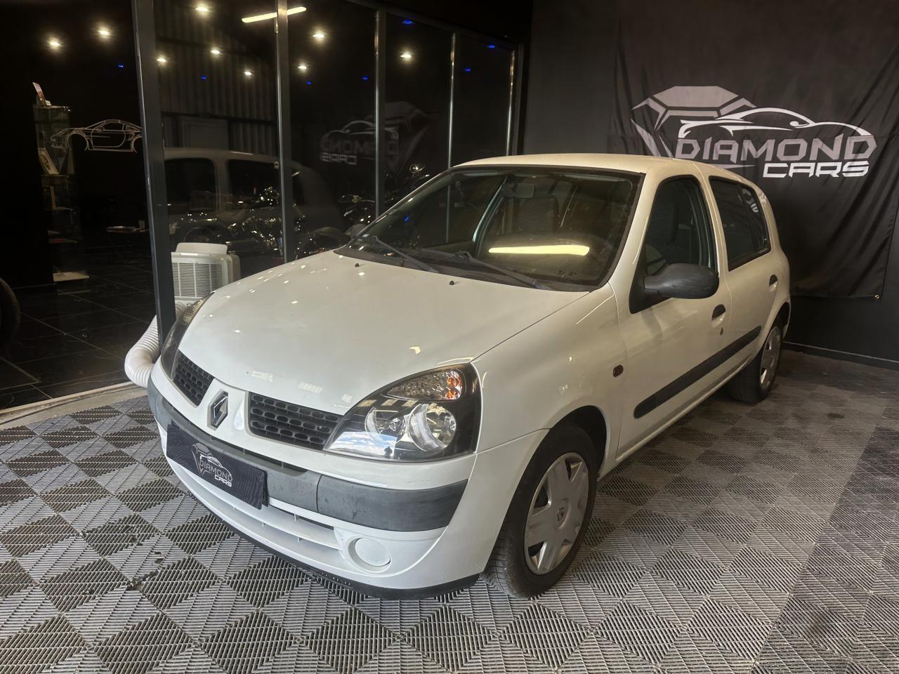 RENAULT CLIO