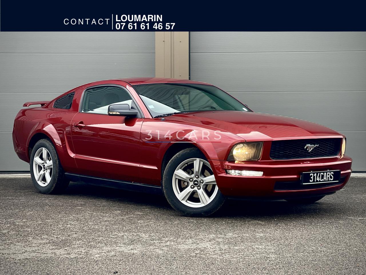 FORD MUSTANG