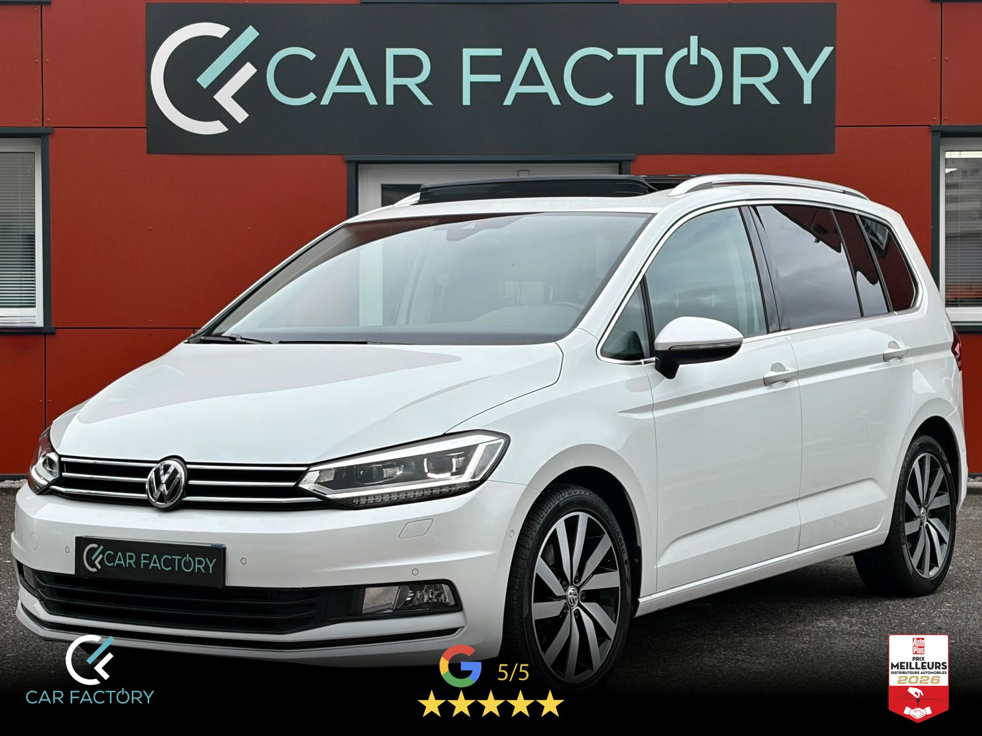 VOLKSWAGEN TOURAN 2.0 TDI 150 DSG Carat 1ère Main Attelage Toit ouvrant  Pack Hiver