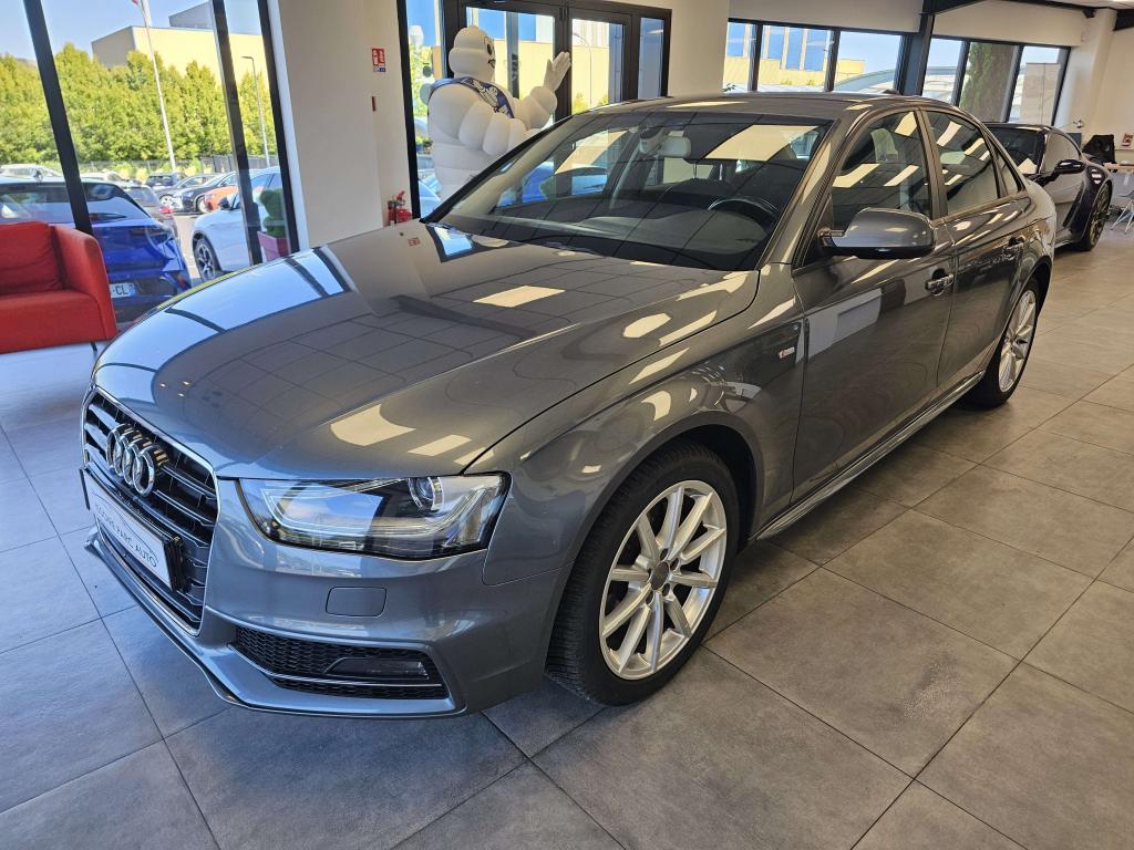 AUDI A4