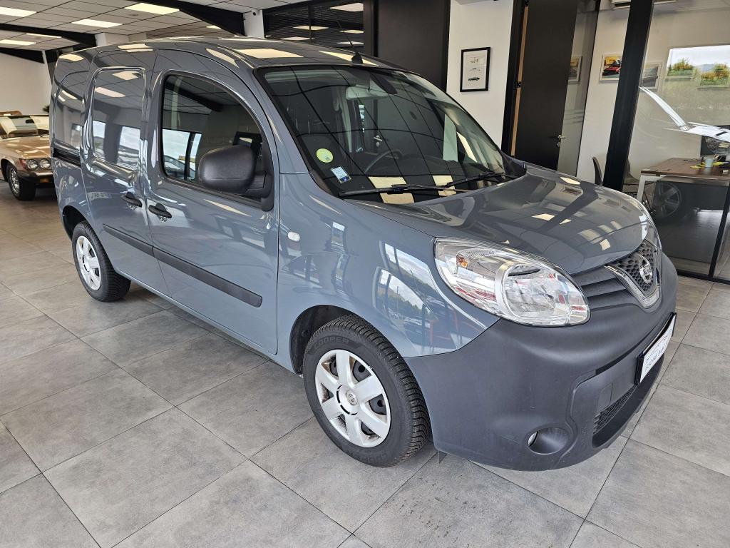 NISSAN NV250