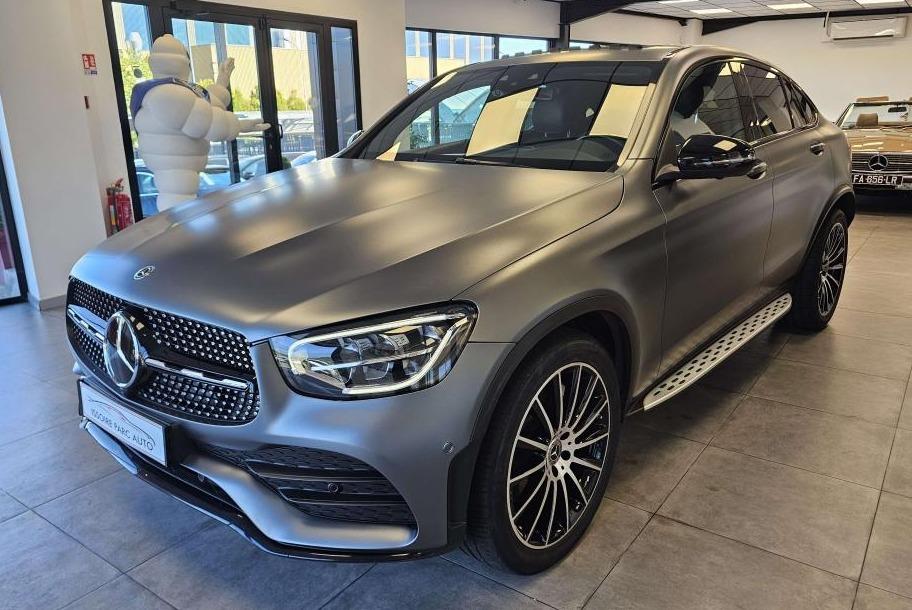 MERCEDES GLC