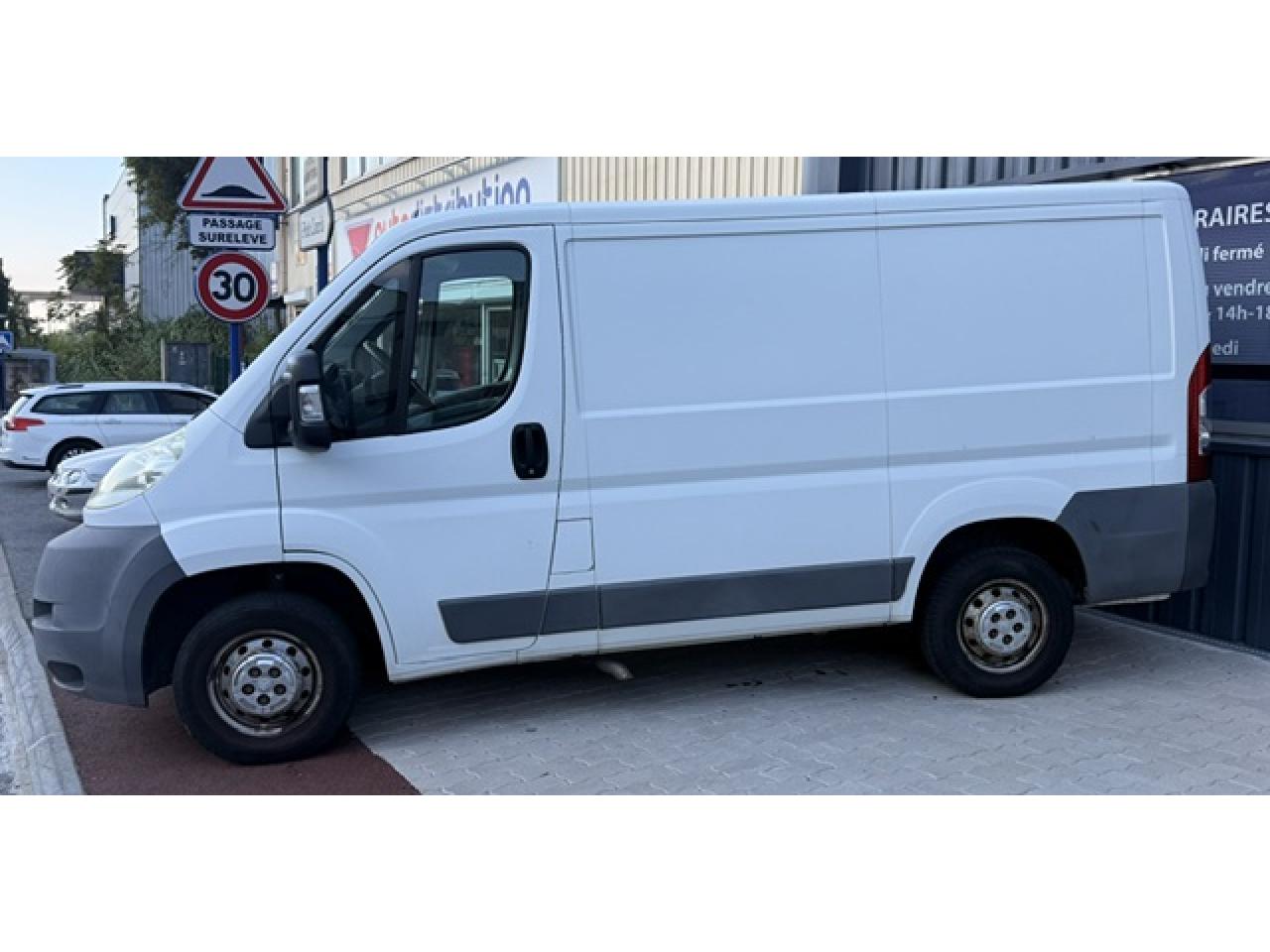 CITROEN JUMPER Business 30 L1H1 2.2 HDi - 100  III FOURGON TOLE Fourgon Tolé 30 L1H1 PHASE 1