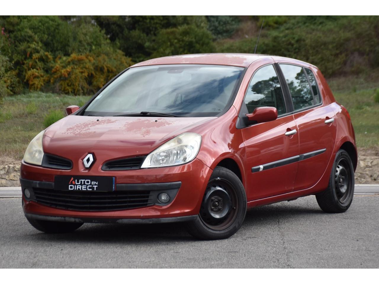 RENAULT CLIO