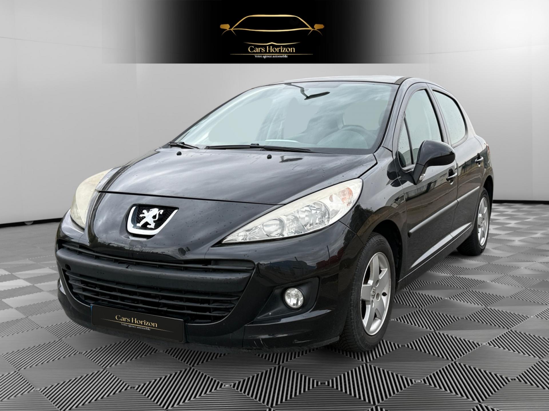 PEUGEOT 207 Phase 2 1.4 VTi 95cv - Climatisation - Toit panoramique - Sièges chauffants