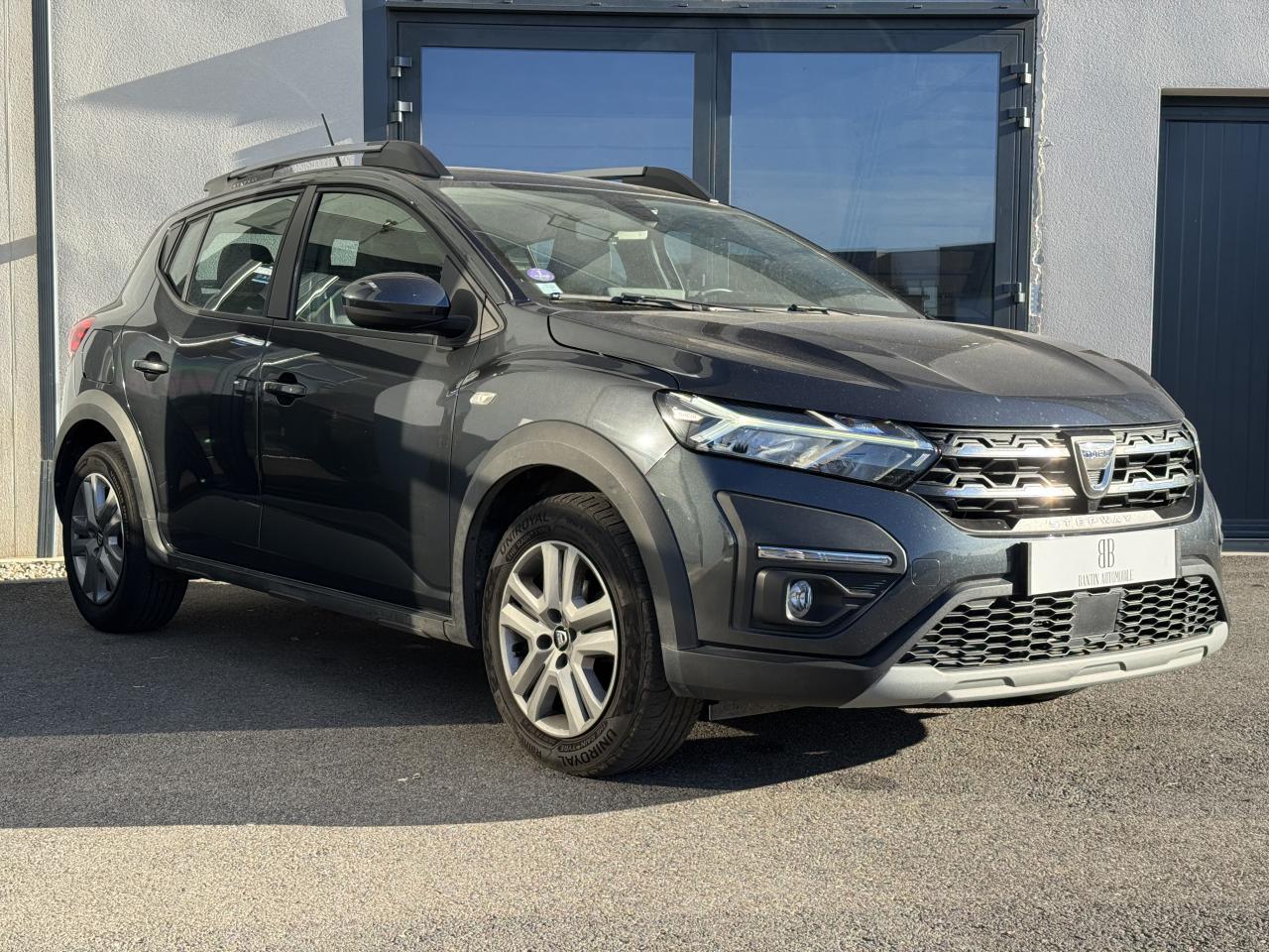 DACIA SANDERO 1.0 ECO-G - 100 2022  III BERLINE Stepway Essentiel PHASE 1