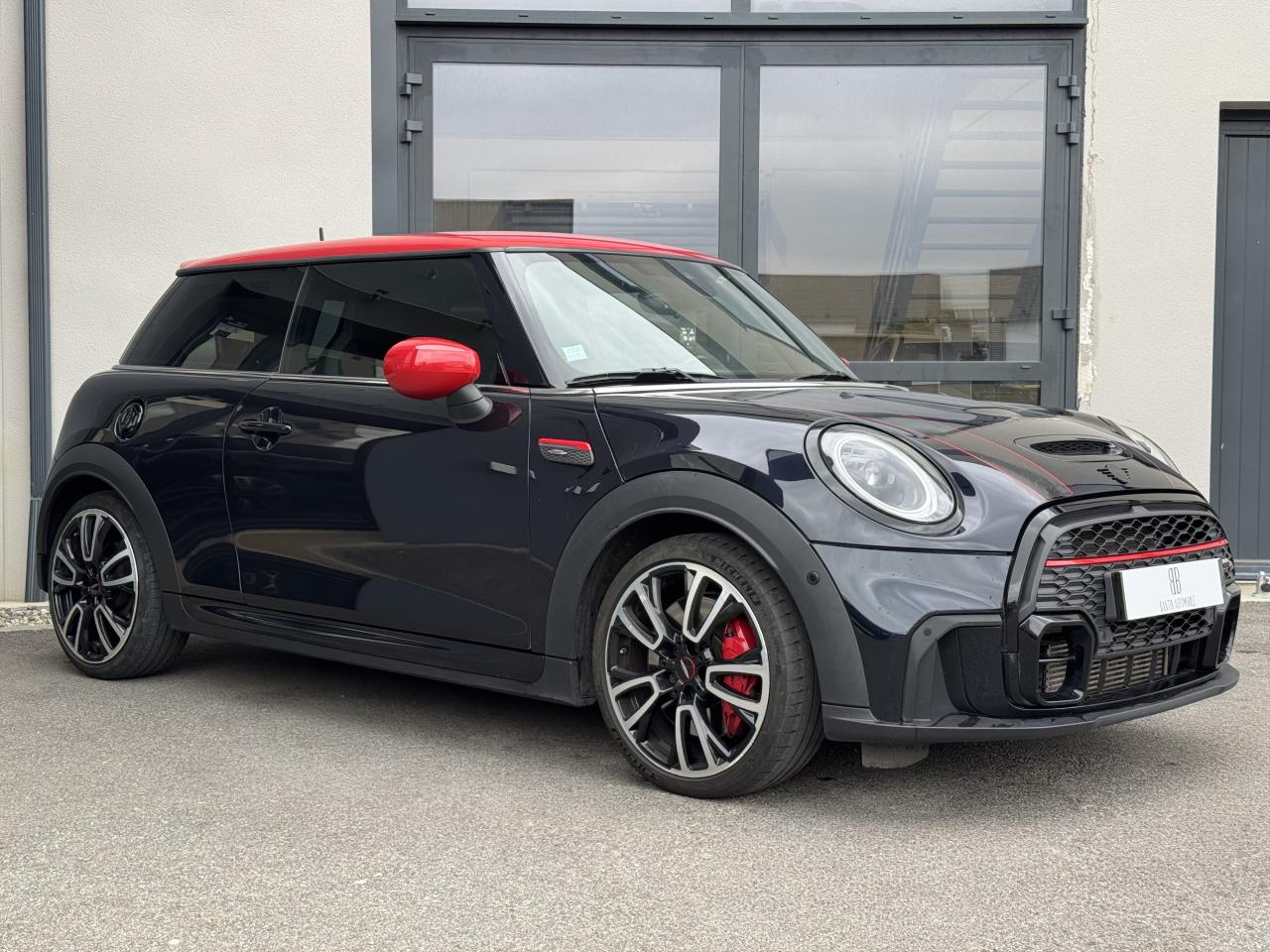 MINI MINI