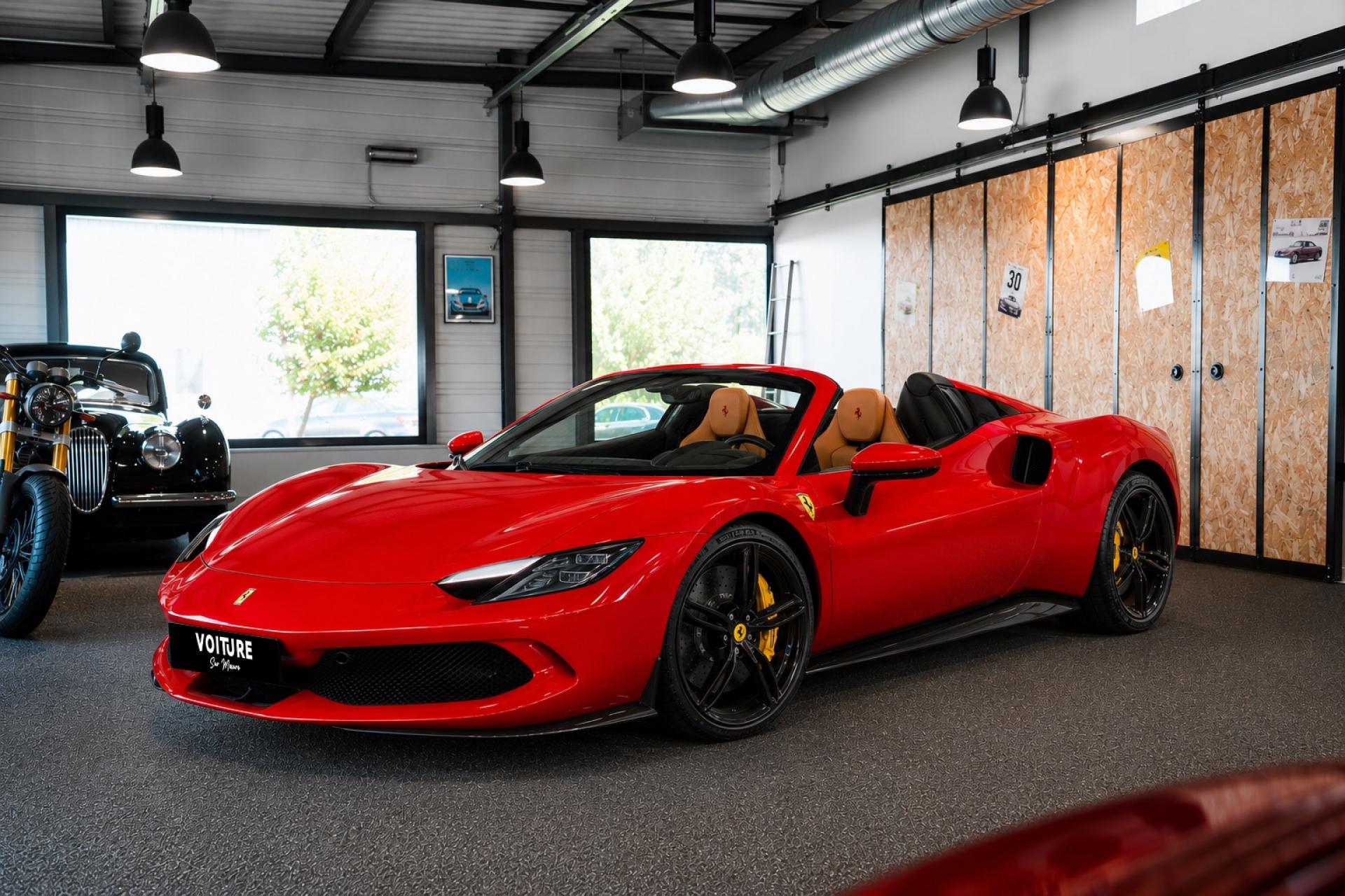 FERRARI 296 GTS 830ch- Rosso Corsa - Carbone int/ext