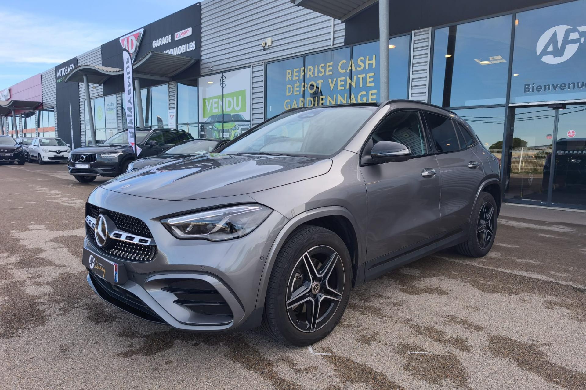 MERCEDES GLA