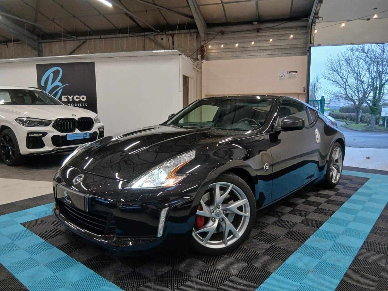 NISSAN 370Z