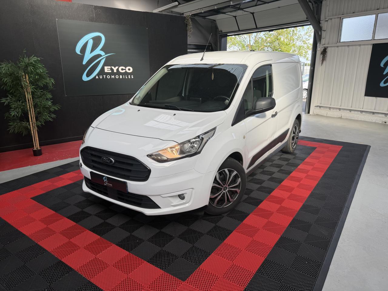 FORD TRANSIT CONNECT 1.5 ECOBLUE 120 Ch TREND - GARANTIE 6 MOIS